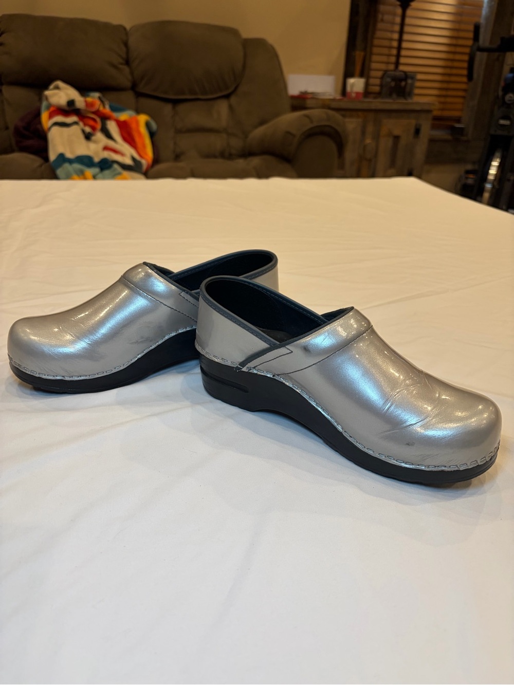 Sanita Metallic Silver Professional Danish Clog Women’s 38 healthcare shoe